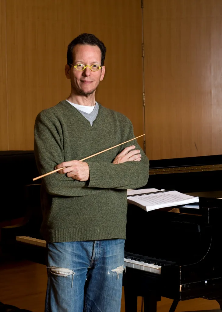 La Sinfonía Latina que despertó al Amira-02